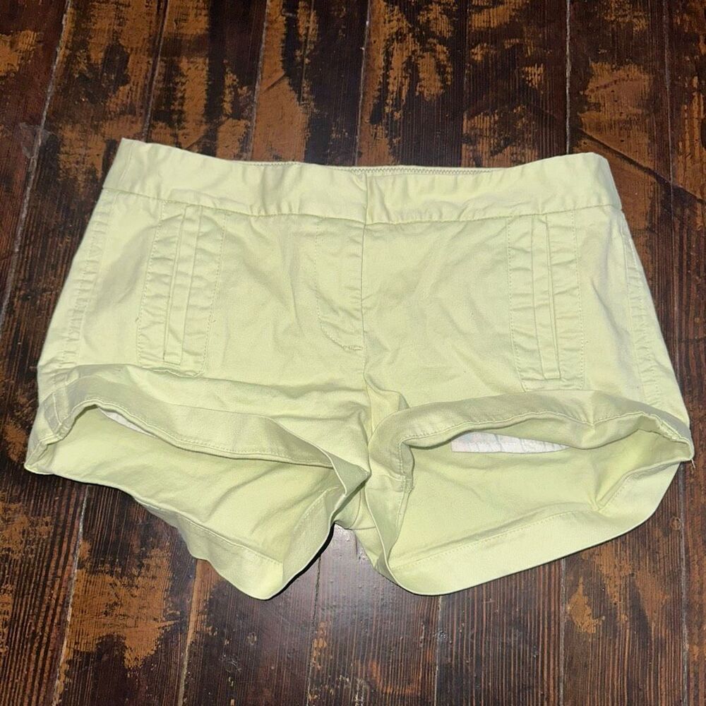 J Crew business casual flat front light yellow size 2 shorts